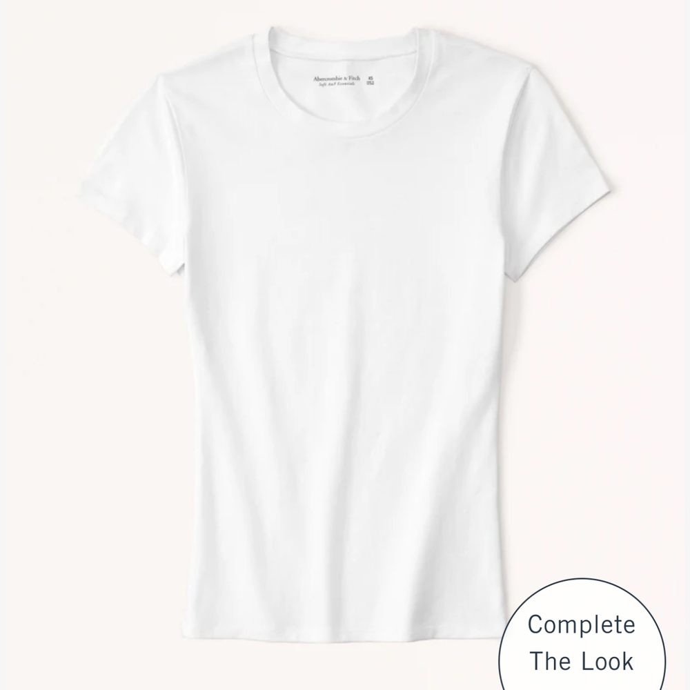 Abercrombie & Fitch Essential Tuckable Baby Tee
